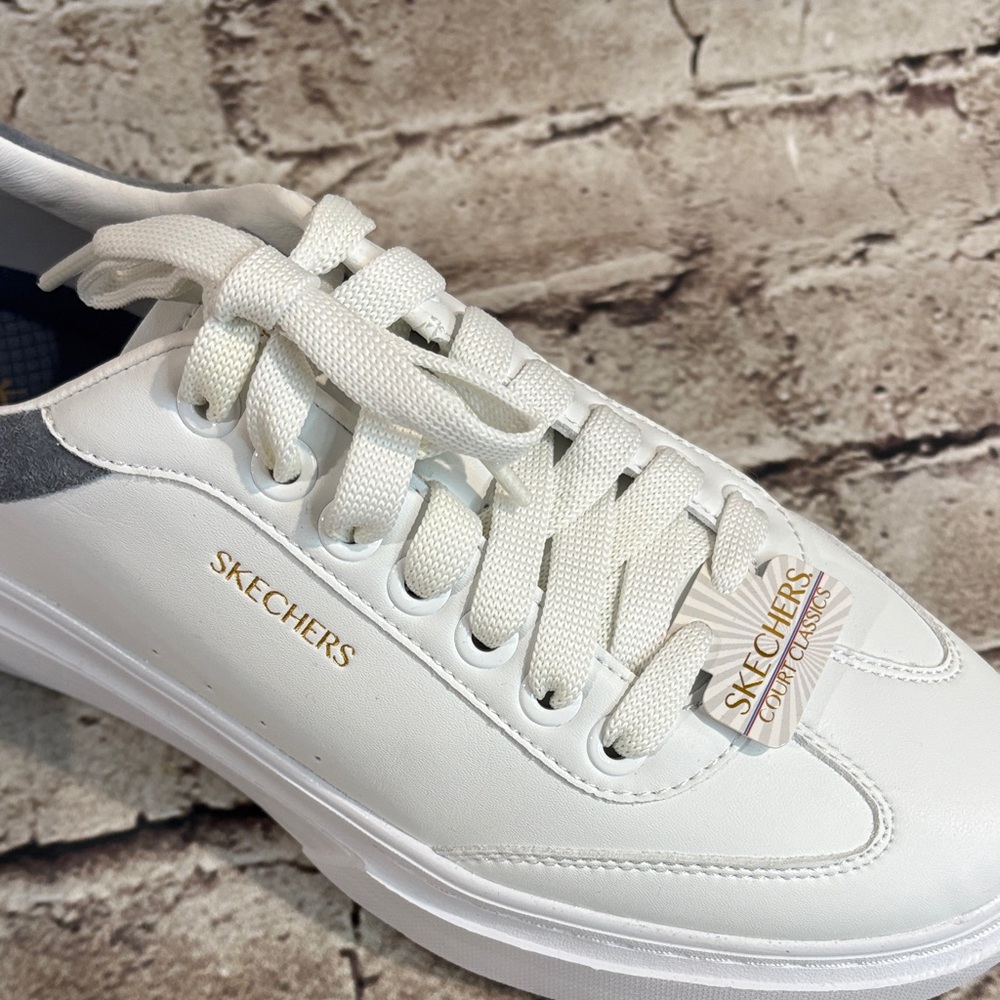 NWOT- Skechers Court Classics White Sneakers - Picture 5 of 10